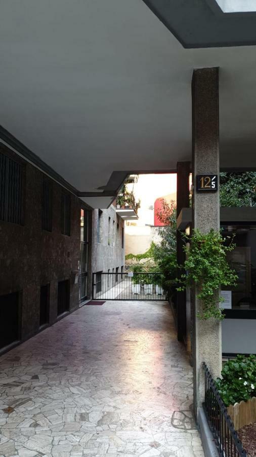 Kibilu - Via Tolmezzo - Ospedale San Raffaele - Stazione Di Lambrate Lägenhet Milano Exteriör bild